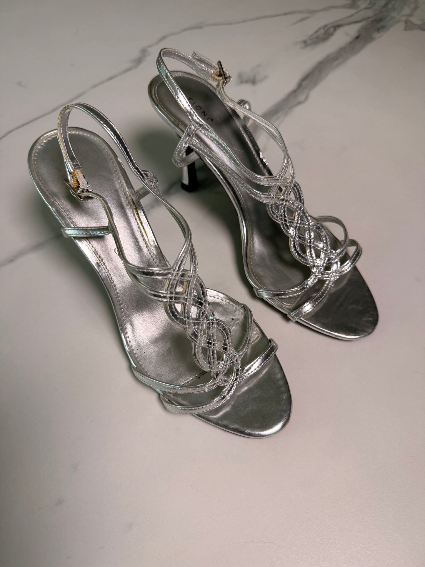 Tacones Fioni (8.5)