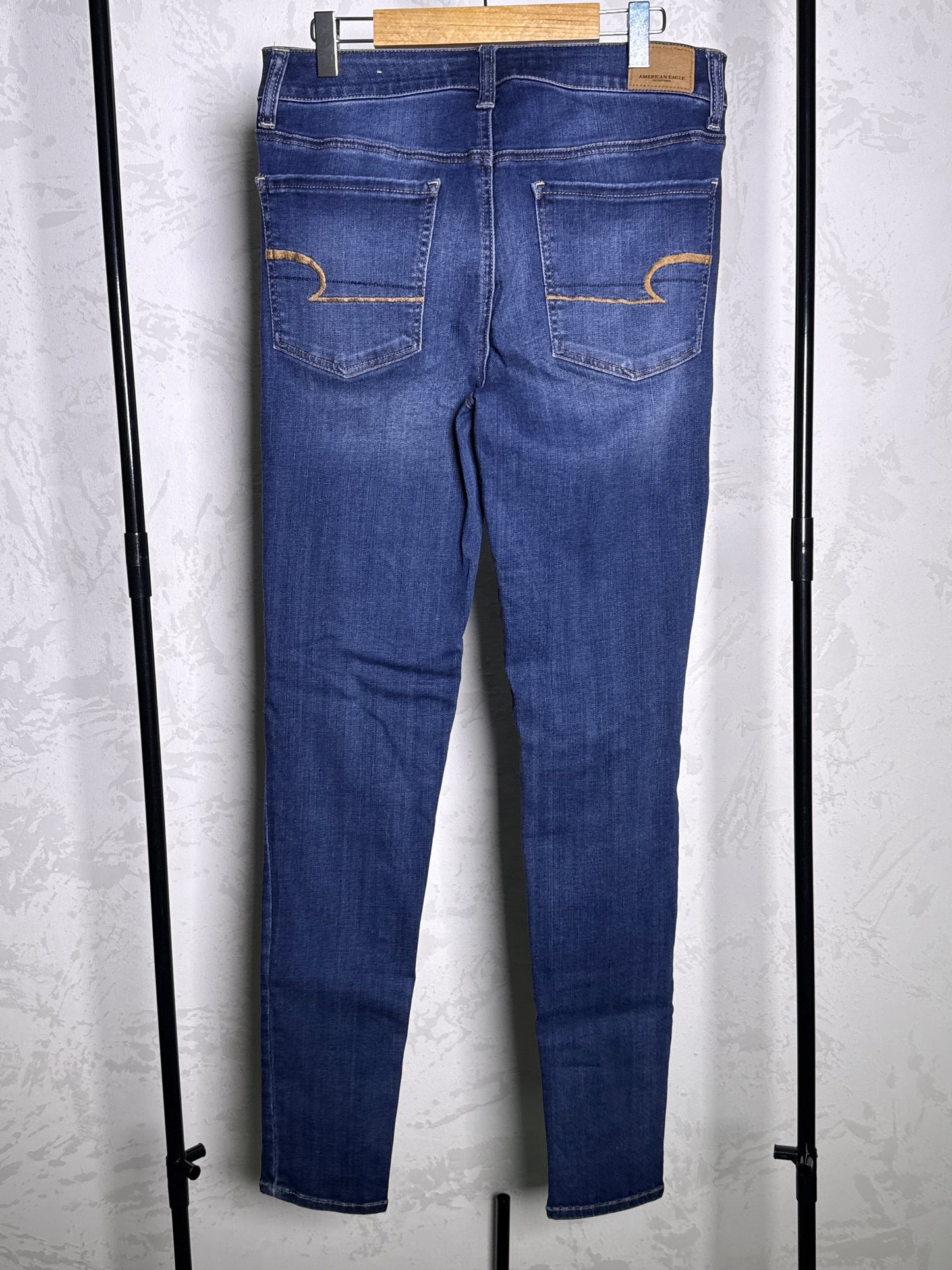 Jeans American Eagle (Talla L)