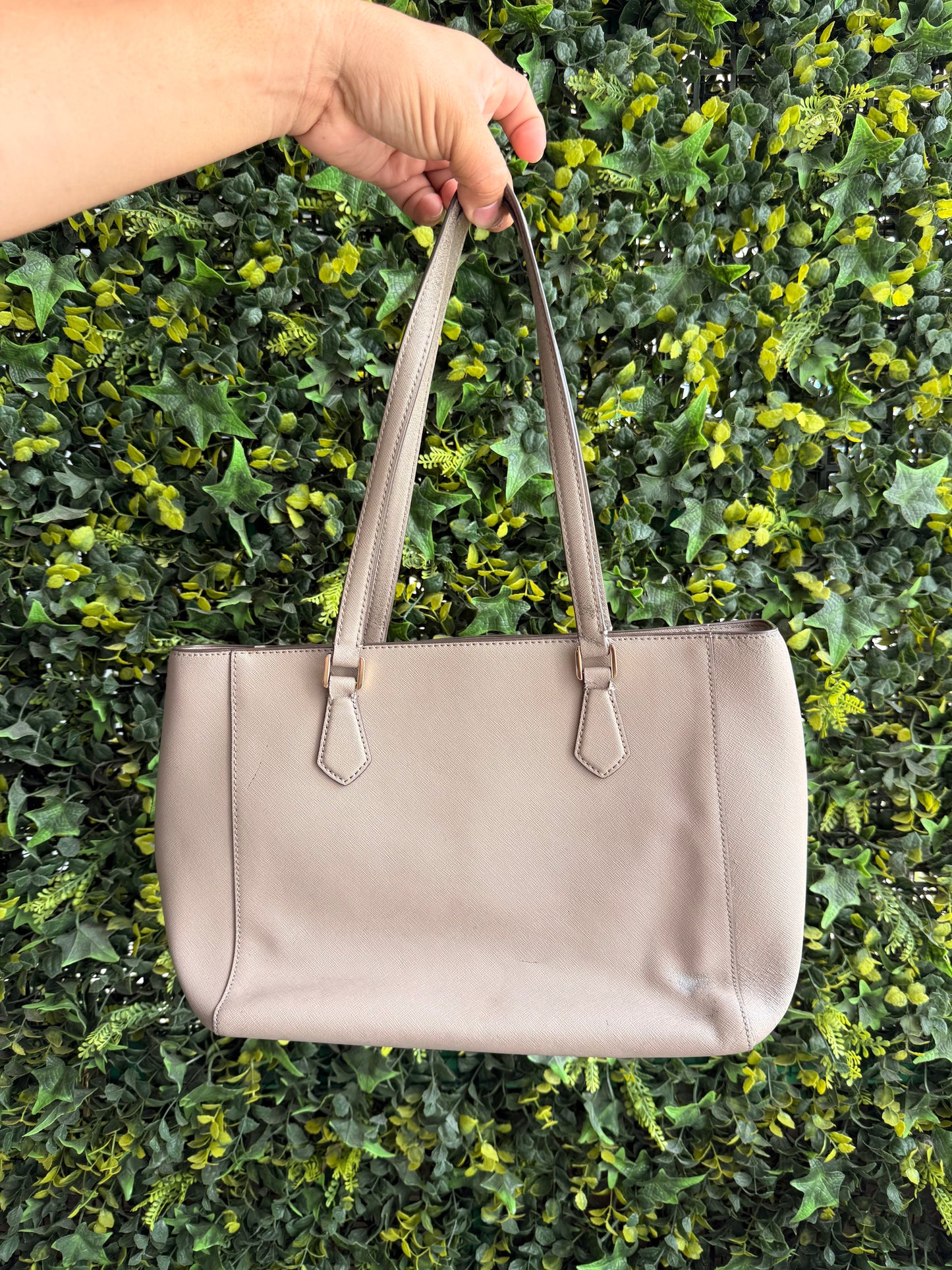 Cartera Tory Burch