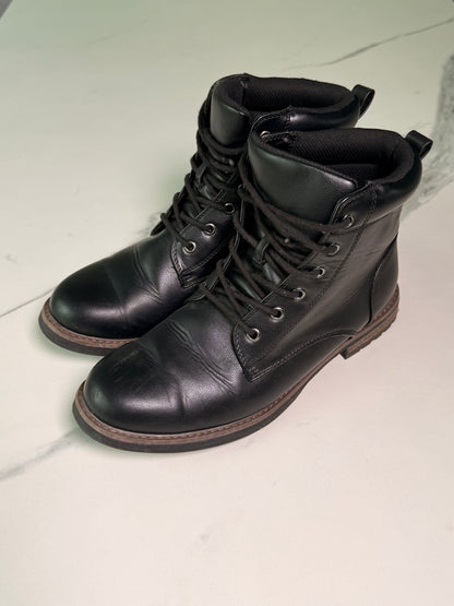 Botas de Hombre GoodFellow (Talla 9.5)