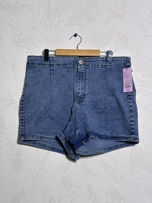 Short de Mujer Wild Fable (Talla 14W)