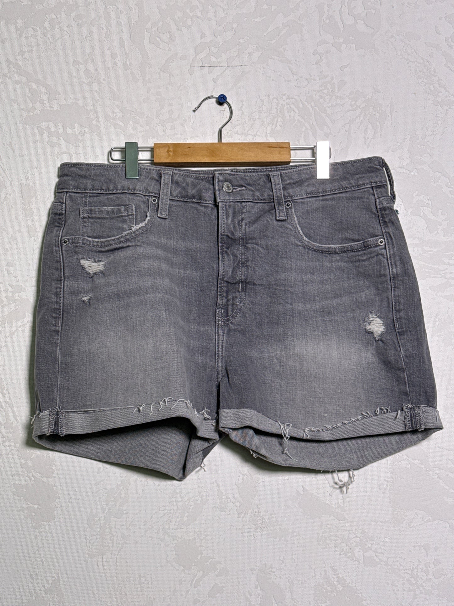Short Old Navy (Talla 12)