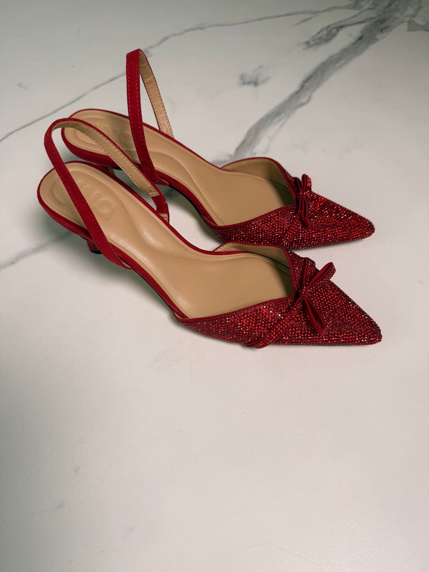 Tacones I.N.C. (Talla 6.5)