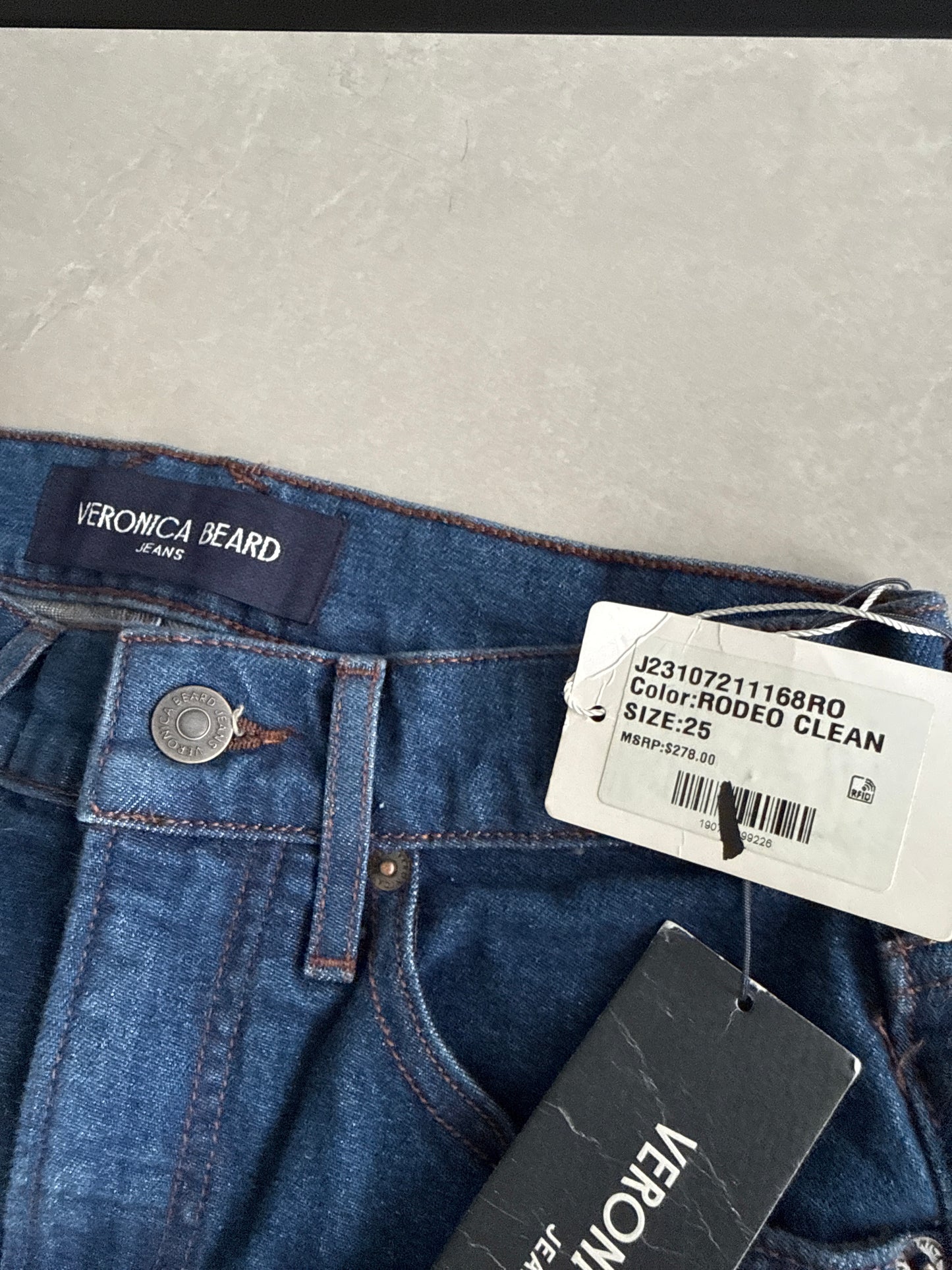 Jeans Veronica Beard (Talla 25)