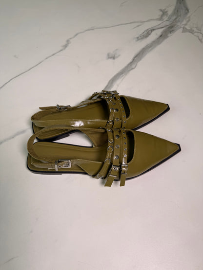 Calzado Astradivarius (Talla 40)