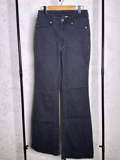 Jean negro Divided (Talla 4 US)