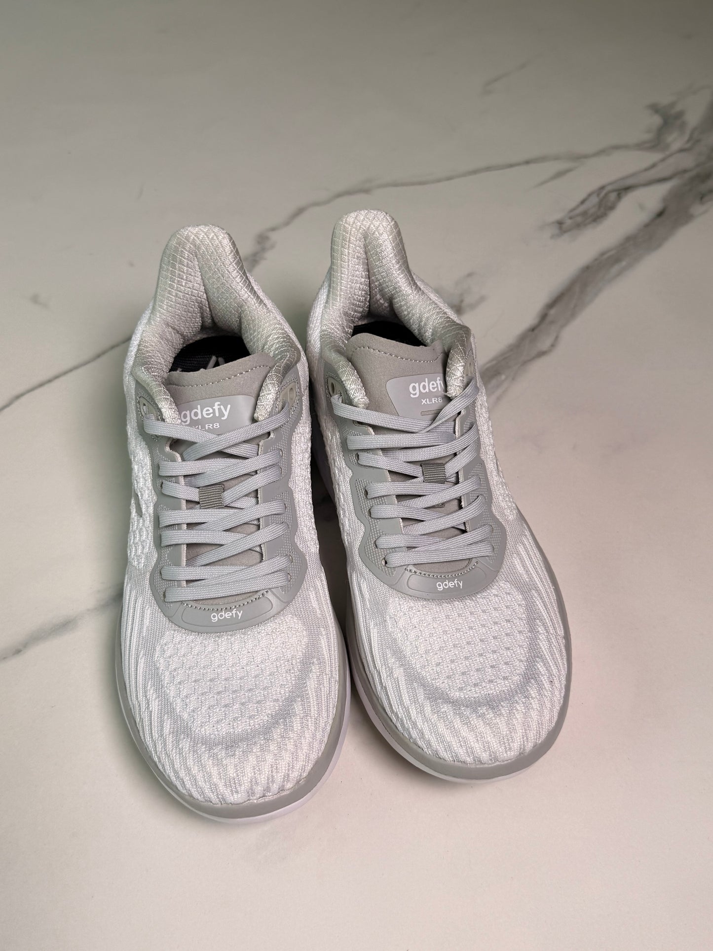 Zapatillas deportivas de Mujer Gdefy (Talla 8)