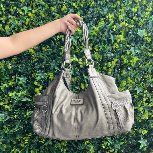 Cartera Relic Brand Collection