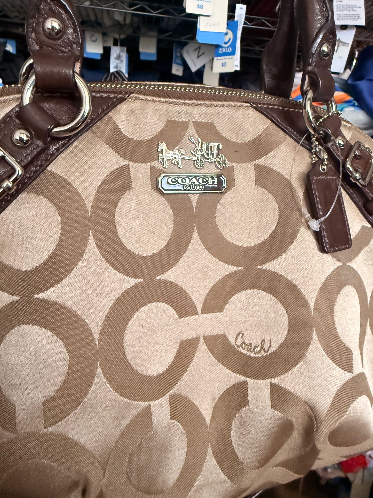 Cartera Coach