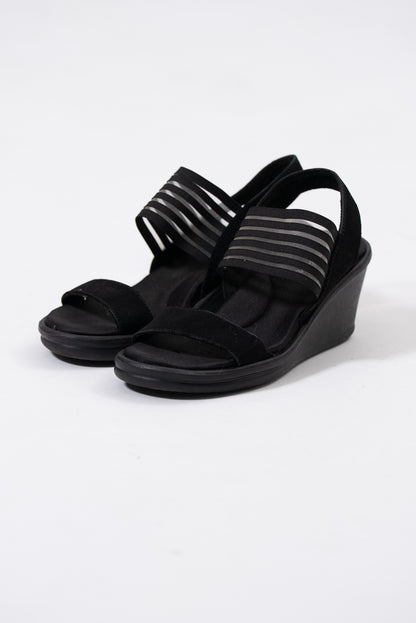 Calzado De Mujer Skechers (Talla: 6)