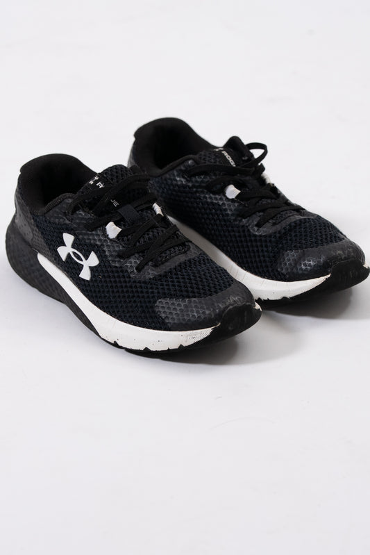 Calzado De Niño Under Armour (Talla: 2 & 5)